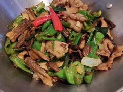 -渔语鱼新川菜Bistro(万象天地店)