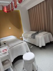 -康美贞·痘肌养护管理中心