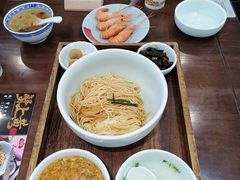 蟹粉黄金捞面-蟹上黄·蟹黄面·江南糖水(人民广场店)