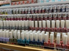 -名创优品(海珠乐峰广场店)