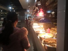 自助取餐区-汉丽轩韩式自助烤肉(大学城龙湖U城天街A馆店)