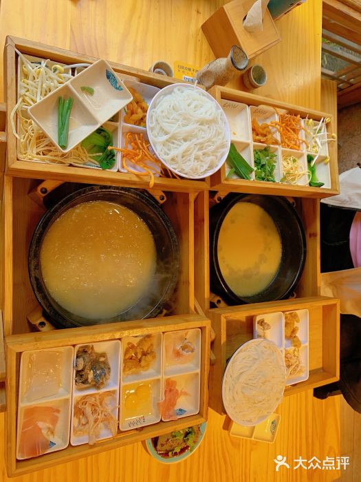 勺子米线·云南传统小吃市集(四方街店)图片