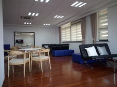 -上海市黄浦区教育学院附属中山学校