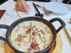 -港丽餐厅(高德置地店)
