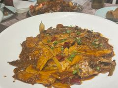 红烧杂鱼-小城故事·地道宁波味(月湖盛园店)