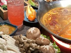 -湊湊火锅·茶憩(打浦桥日月光店)