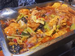 -后街佬·炭火鲜鱼杂(南城店)