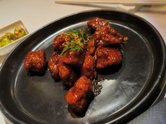 红酒泡沫牛仔粒-荟廷·晶萃(陆家嘴尚悦湾店)