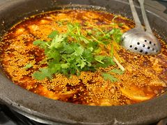-灶知轩湘西石锅鱼(万佳广场店)
