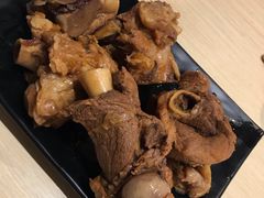 金牌酱大骨-关东小磨东北菜(上海长风大悦城店)