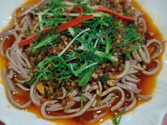 -洪霞餐馆