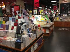 -西西弗书店&矢量咖啡(壹方购物中心店)