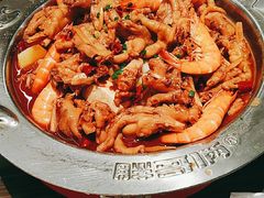 鸡爪煲-胖哥俩肉蟹煲(湖滨银泰in77店)
