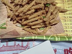 -肥肥虾庄·金牌油焖大虾(杨园滨江时代walk店)