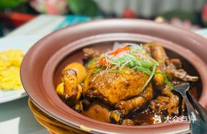 Apple-Scented Charcoal-Grilled Divine Chicken (Wuxi Boat Cuisine)