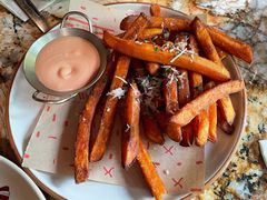 -BROWNSTONE布朗石西班牙餐厅(富城店)