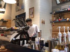 -Be Lived Cafe比例咖啡(摩天轮店)