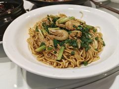 开洋葱油拌面-老洋房花园饭店(绍兴路店)