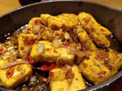 -云海肴·汽锅鸡·云南菜(天山百盛优客店)