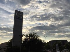 -上海绿地东一汽马自达4S店(彭浦新村店)
