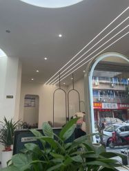 -环球蝶上美业连锁