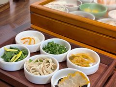 -良米山·云南野生菌过桥米线(上海首店)