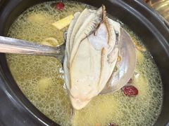 -濠轩阁特色生蚝火锅(水湾路店)