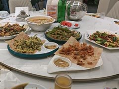 -何适山庄 ·可团建(水长城P2停车场店)