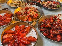 -巴厘龙虾·榜首油焖大虾(音乐学院·沿江酒馆店)