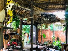 -乌托邦酒吧和餐厅