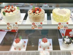 -花花卷卷·鲜食蛋糕(静安久光百货店)