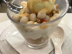 -满记甜品(巴黎春天宝山店)