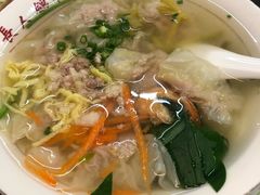 -长人馄饨铺(解放街店)