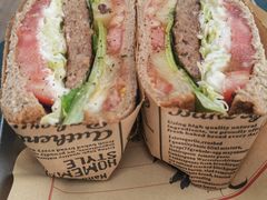 牛肉菠萝蔬菜三明治-三忘湖 SWANSEEN(柳荫公园店)