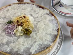 -明本湛江鸡•海鲜小厨(陈家祠店)