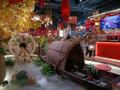 -老滇山寨•云南特色菜•地方菜•民族风情歌舞表演(金碧店)