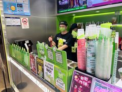 -柠檬向右(宝杨宝龙店)
