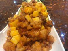 菠萝咕咾肉-小胖私厨状元宴·东北私房菜馆
