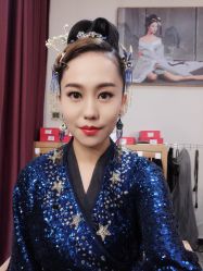 -盘子女人坊生日照·摄影馆(华强店)