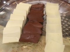 -爱伲牛肉火锅自助(景洪店)