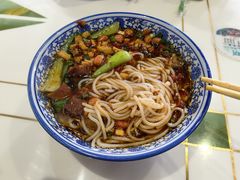 -湖南常德牛肉米粉(十梓街店)