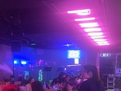 -粉墨特色菜·烧烤音乐酒馆