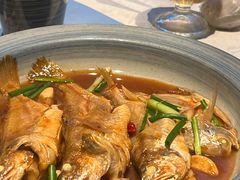 红烧杂鱼-荣小馆(临海世纪花城店)