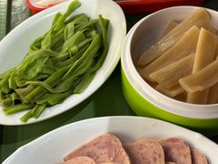 -佰人王串串香火锅(洋珠巷店)