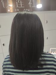 -镁连社·美联社