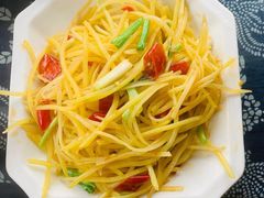 -临江餐馆二楼美食部落