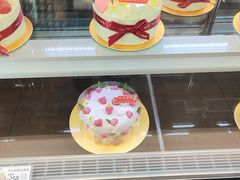 -花花卷卷·鲜食蛋糕(静安久光百货店)