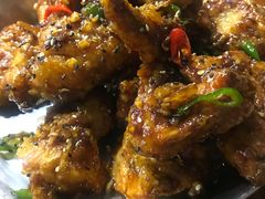 酱油炸鸡腿-BHC炸鸡(明洞总店)