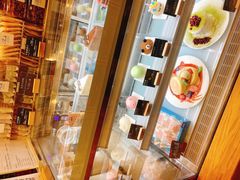 -BONBON BAKERY