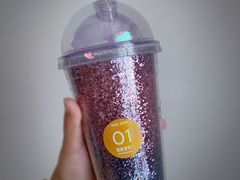 -星巴克(西安益田假日世界店)